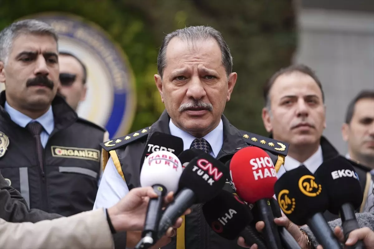istanbulda suc orgutlerine yonelik operasyon 94 tutuklama dIhuReOk.jpg