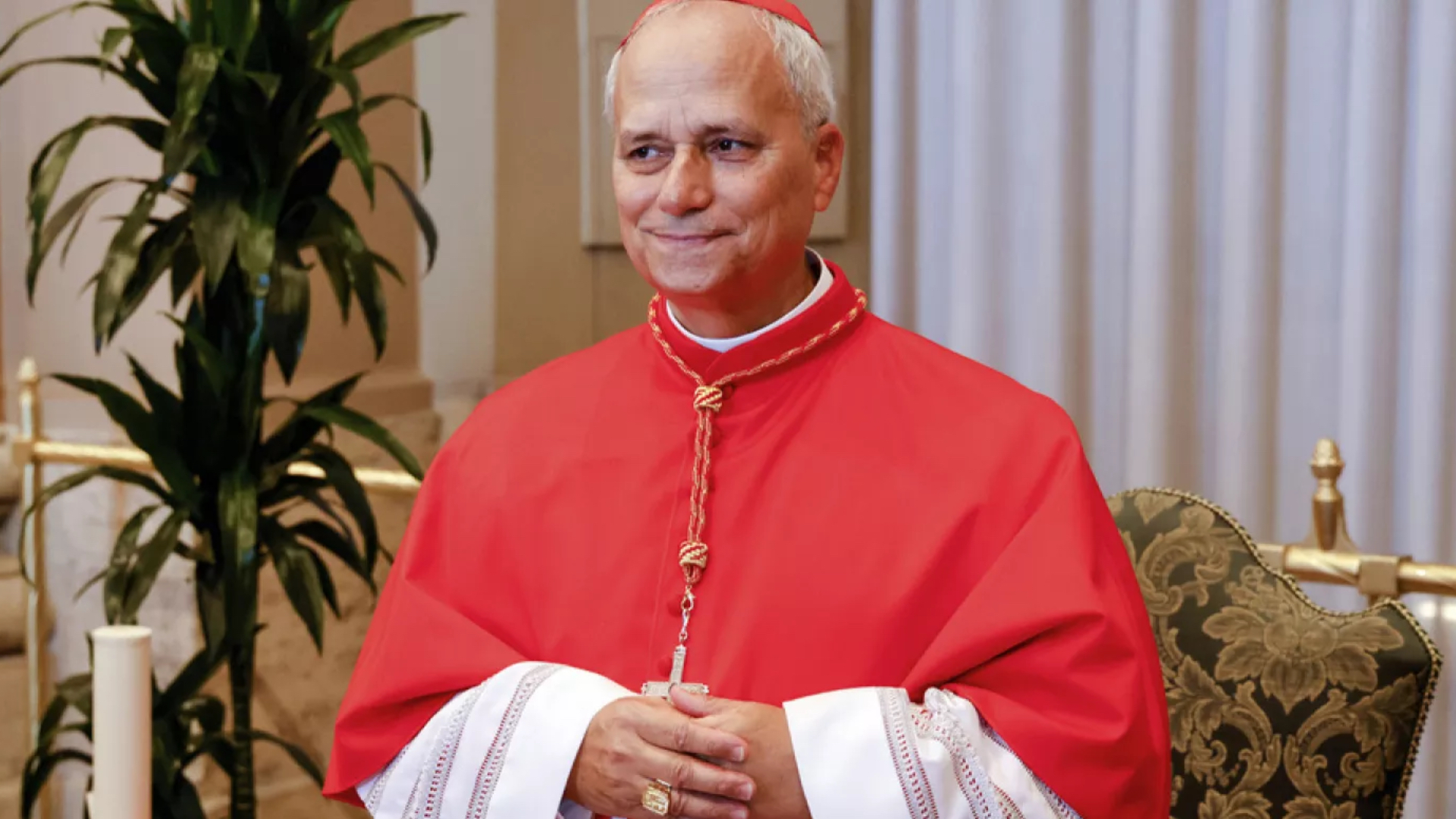 papa 14 leo turkiyeye geliyor E5JhDyGe.jpg