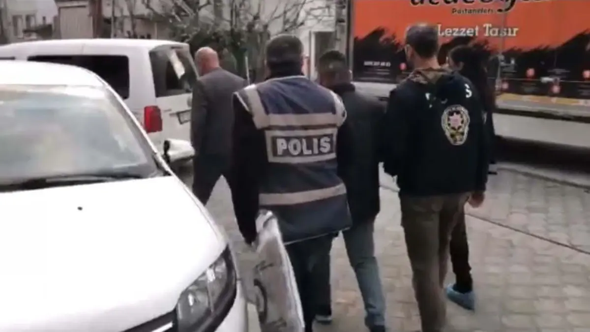 sahte bungalov dolandiriciligi 37 gozalti cQ92qybX.jpg